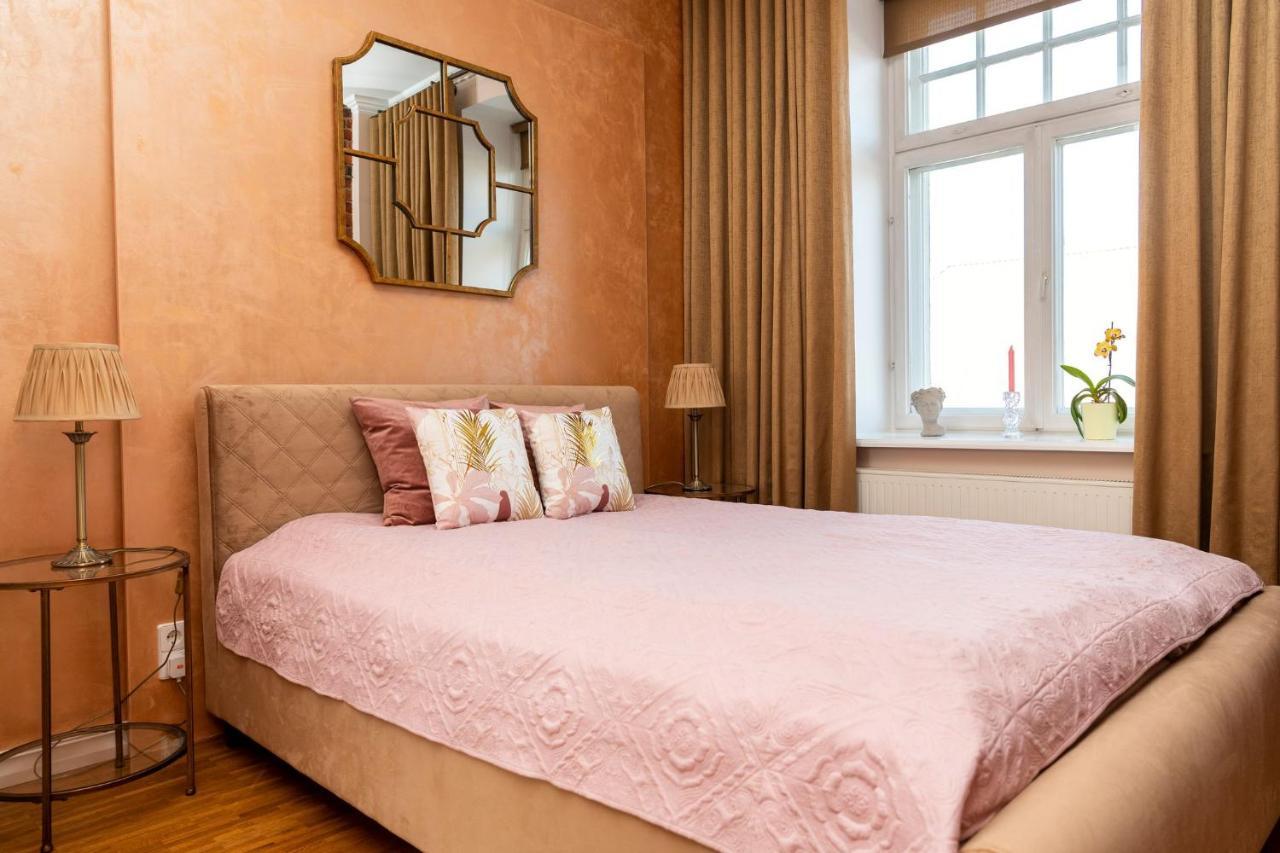 Suur-Sepa Residence Pärnu Esterno foto